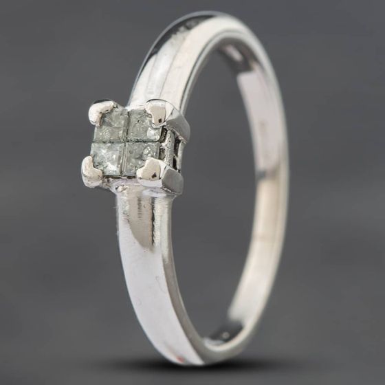 Second Hand Platinum 0.20ct Princess Cut Diamond Four Stone Ring 41481007