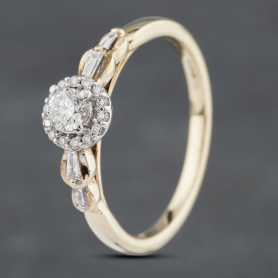 Second Hand 9ct Yellow Gold 0.33ct Brilliant Cut Diamond Halo Cluster Ring 41481645