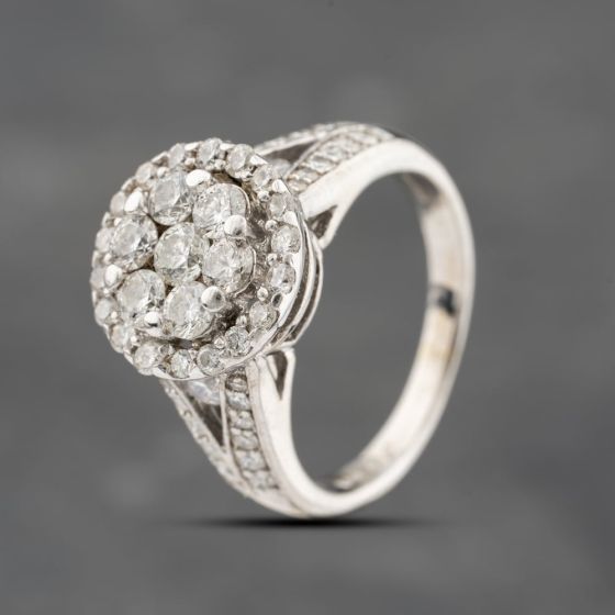Second Hand 14ct White Gold Brilliant Cut Diamond Round Cluster Ring 41481664