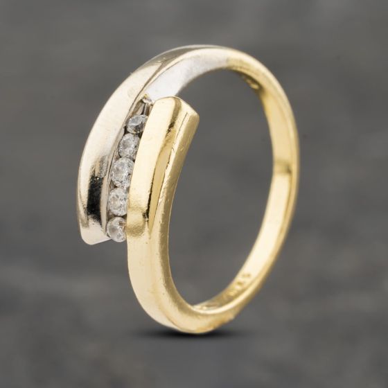 Second Hand 9ct Two Colour Gold 0.15ct Brilliant Cut Diamond Crossover Five Stone Ring 41482055