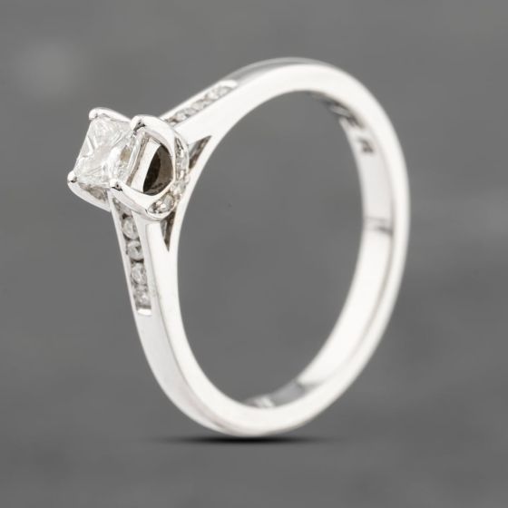 Second Hand 18ct White Gold 0.35ct Brilliant Cut Diamond Shoulder Set Solitaire Ring 41482087