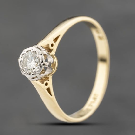 Second Hand Vintage Yellow Gold 0.10ct Brilliant Cut Diamond Solitaire Ring 41482399