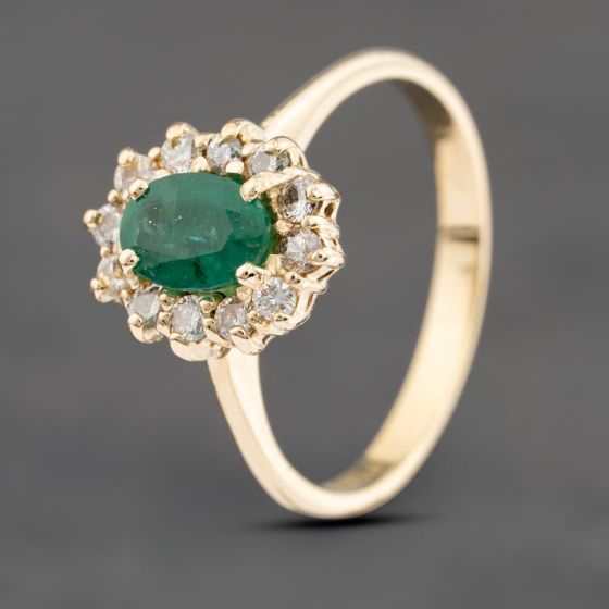 Second Hand 18ct Yellow Gold Emerald & Brilliant Cut Diamond Oval Cluster Ring 41482410