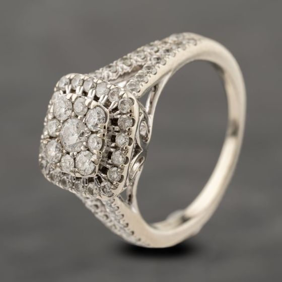 Second Hand 9ct White Gold 1.00ct Diamond Cushion Cluster Ring 41482440