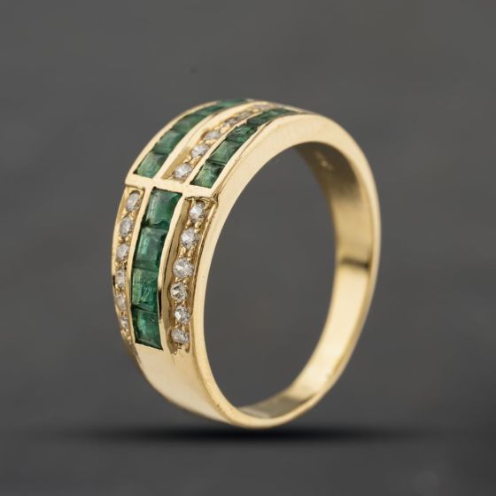Second Hand 18ct Yellow Gold Emerald & 0.18ct Diamond Three Row Ring 41482544