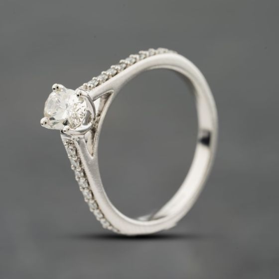 Second Hand 18ct White Gold 0.68ct Diamond Oval Shoulder Set Solitaire Ring 41482646