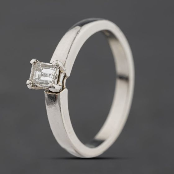 Second Hand Platinum 0.36ct Emerald Cut Diamond Solitaire Ring 41482889