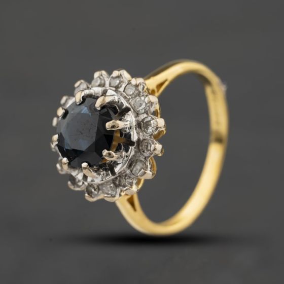 Second Hand Vintage 18ct Yellow Gold Sapphire & 0.22ct Diamond Round Cluster Ring 41482932