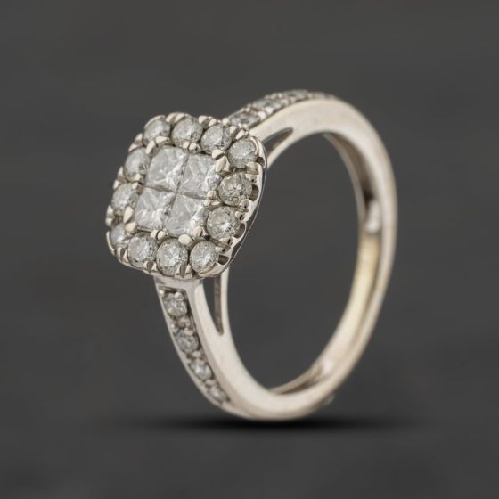 Second Hand 18ct White Gold 0.87ct Diamond Cushion Shape Cluster Ring 41482964