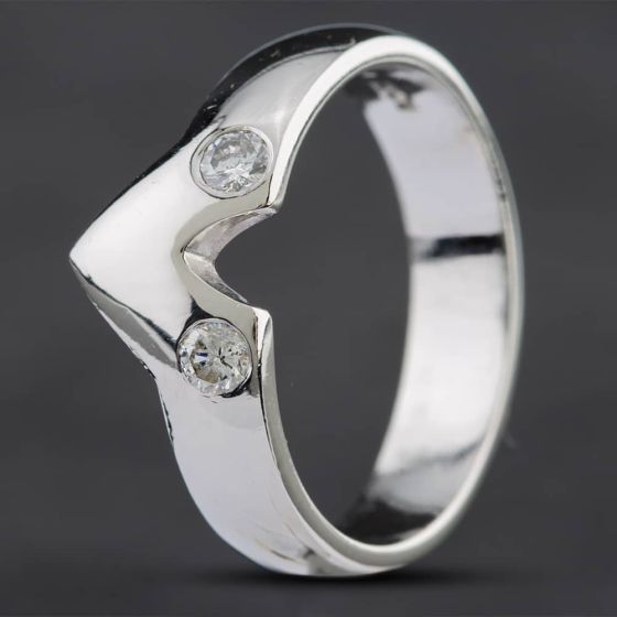 Second Hand Platinum 0.16ct Brilliant Diamond Sharp Point Wishbone Ring 4148516