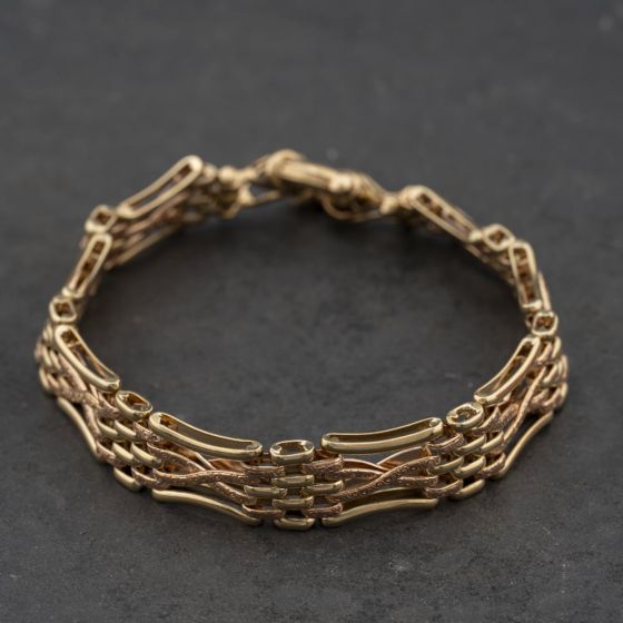 Second Hand 9ct Two Colour Gold Scroll Engraved Infinity Cross Pattern 8 Inch Gate Bracelet 41531081