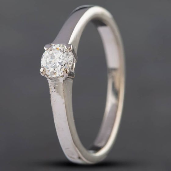 Second Hand 18ct White Gold 0.25ct Brilliant Cut Diamond Solitaire Ring 4158880