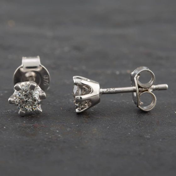 Second Hand 9ct White Gold 0.40ct Brilliant Cut Diamond Stud Earrings 4165609