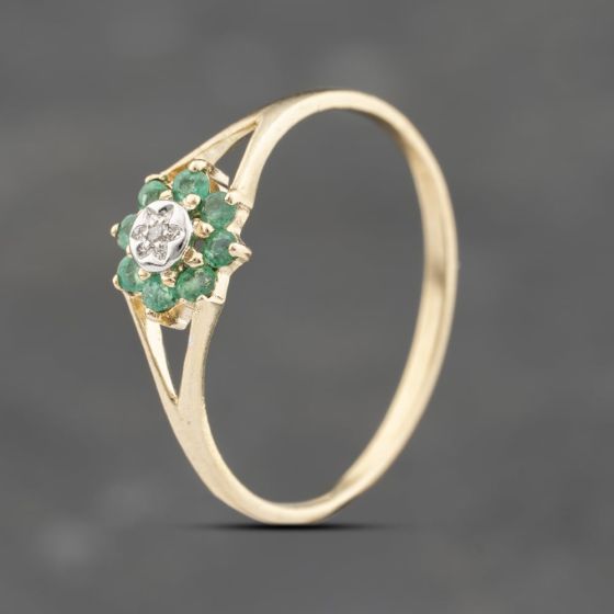 Second Hand 9ct Yellow Gold Emerald & 0.01ct Brilliant Cut Diamond Cluster Ring 41671597