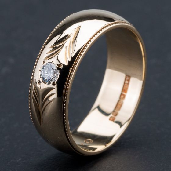 Second Hand 9ct Yellow Gold D-Shape 6mm Patterned Diamond Wedding Ring 4187101