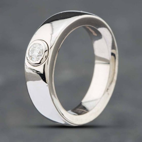 Second Hand 18ct White Gold Brilliant Cut Diamond 6mm Wedding Ring 41871182