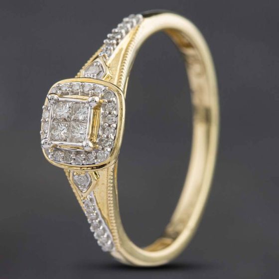 Second Hand 9ct Yellow Gold 0.20ct Diamond Cluster Ring 431201237