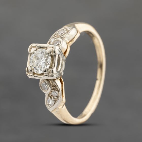 Second Hand 9ct Two Colour Gold 0.25ct Brilliant Cut Diamond Shoulder Set Solitaire Ring 43121221