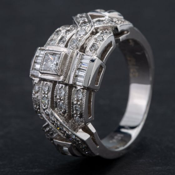 Second Hand 18ct White Gold Fancy Diamond Dress Ring 4312417