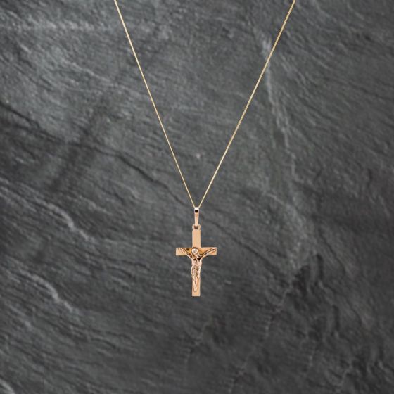 Second Hand Yellow Gold Crucifix Cross Pendant & 18 Inch Curb Chain 43141315