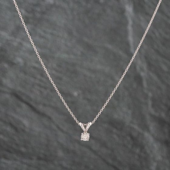 Second Hand White Gold 0.20ct Brilliant Cut Diamond Pendant & 18 Inch Trace Chain 4314192