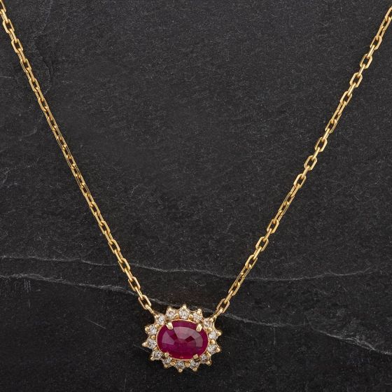 Second Hand Yellow Gold 1.67ct Ruby & 0.30ct Diamond Oval 16 Inch Necklace 4314486