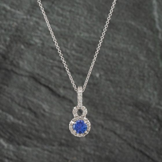 Second Hand 14ct White Gold 0.94ct Tanzanite & 0.27ct Diamond Round Cluster Pendant 4314542