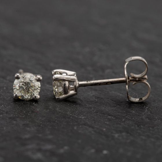Second Hand Platinum 4 Claw Diamond Stud Earrings 4317013