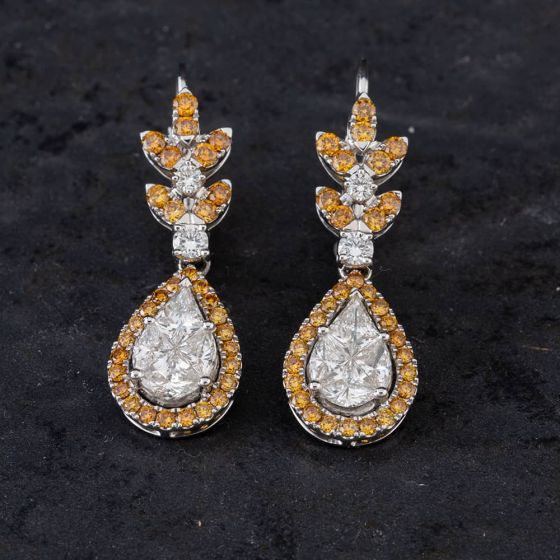 Second Hand 18ct White Gold 2.19ct Diamond & 1.40ct Brilliant Cut Yellow Diamond Dropper Earrings 4317025