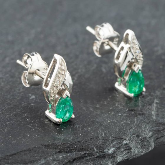 Second Hand White Gold 0.33ct Pear Shaped Emerald & Diamond Stud Earrings 43171057
