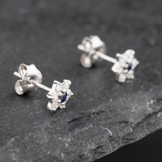 Second Hand 9ct White Gold 0.09ct Sapphire & 0.24ct Diamond Flower Cluster Stud Earrings 43171261