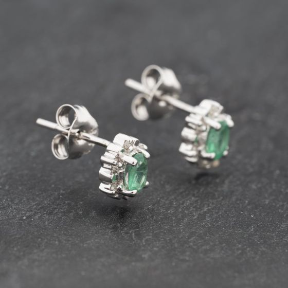 Second Hand 9ct White Gold 0.28ct Emerald & Diamond Cluster 7mm Stud Earrings 43171294