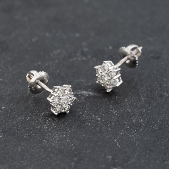 Second Hand 14ct White Gold 1.00ct Brilliant Cut Diamond Flower Stud Earrings 43171368