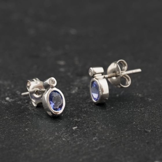 Second Hand 9ct White Gold Tanzanite & Brilliant Cut Diamond Oval 7.4mm Stud Earrings 43171498