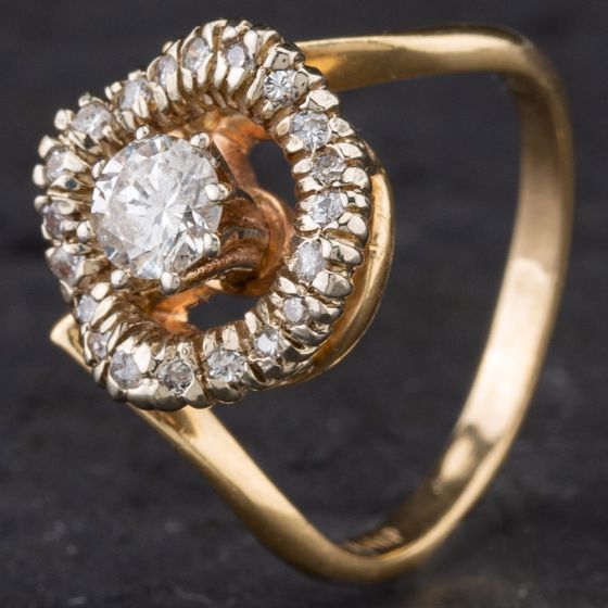 Second Hand 14ct Yellow Gold 0.45ct Brilliant Cut Diamond Halo Custer Ring 4328756