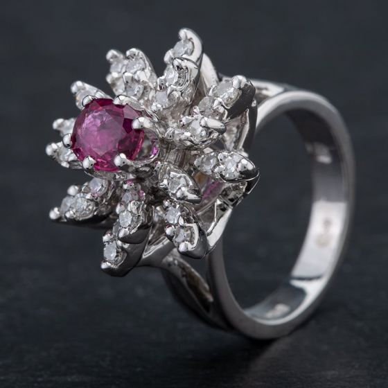 Second Hand 14ct White Gold Ruby Brilliant Diamond Cluster Ring 4335150