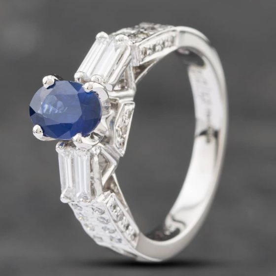 Second Hand 14ct White Gold Oval Cut Sapphire & Diamond Dress Ring 43361100