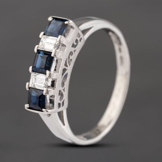 Second Hand Platinum 0.61ct Sapphire & 0.21ct Emerald Cut Diamond Five Stone Ring 43361148