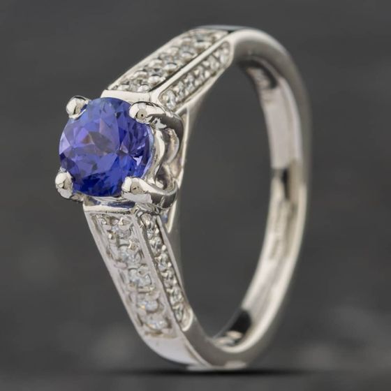 Second Hand Platinum Tanzanite & Brilliant Cut Diamond Dress Ring 43411007