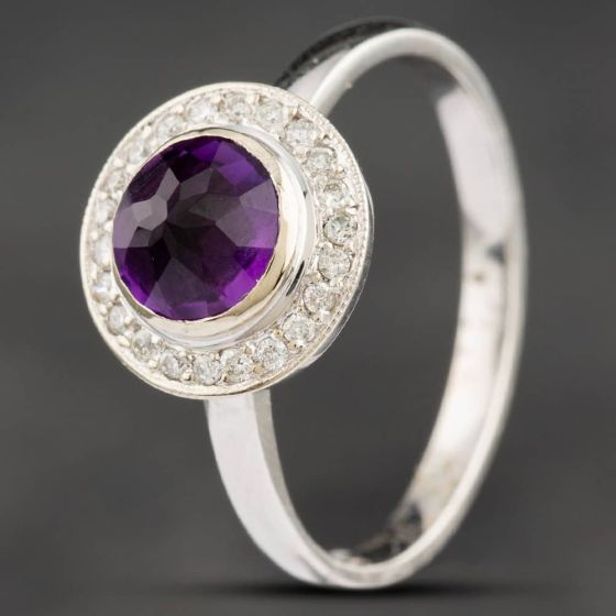 Second Hand 14ct White Gold 0.78ct Amethyst & 0.15ct Brilliant Cut Diamond Round Cluster Ring 4342011
