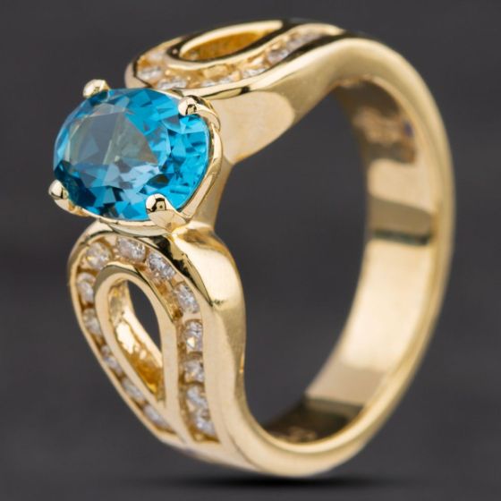 Second Hand 14ct Yellow Gold Oval Blue Topaz & Diamond Open Two Row Shoulder Set Solitaire Ring 4345024