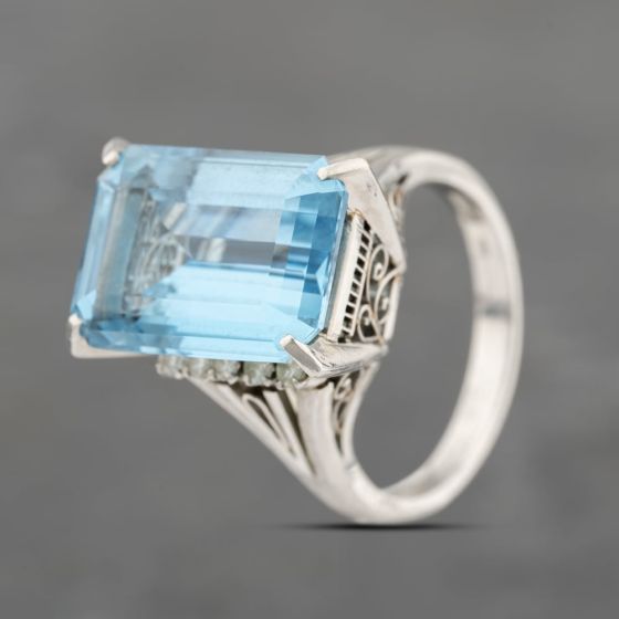 Second Hand Platinum 11.28ct Blue Topaz & 0.20ct Diamond Oblong Dress Ring 43451018