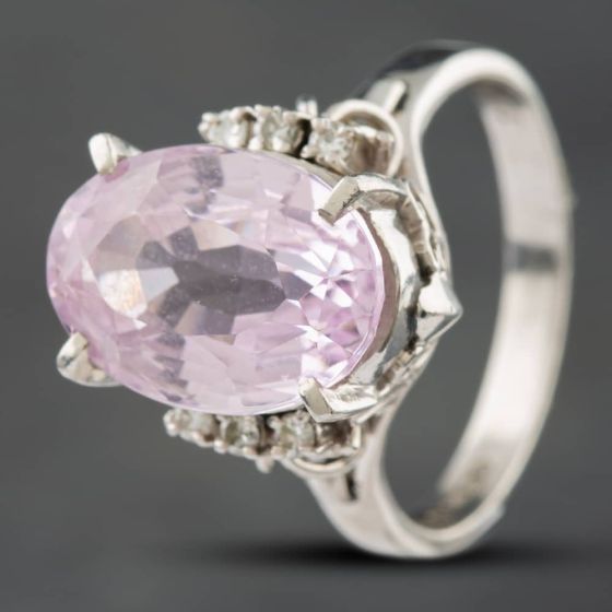 Second Hand Platinum 6.35ct Kunzite & 0.11ct Brilliant Cut Diamond Oval Dress Ring 43501005