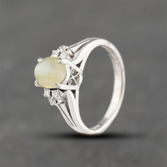 Second Hand Platinum Chrysoberyl Cats Eye & 0.12ct Diamond Dress Ring 43511002