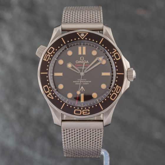 Second Hand OMEGA Seamaster Diver 300M James Bond Edition Watch 210.90.42.20.01.001