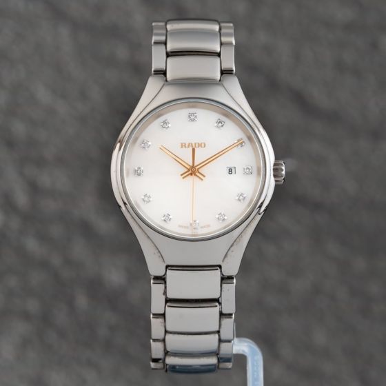 Second Hand Rado Ladies True Grey Bracelet Watch R27060902