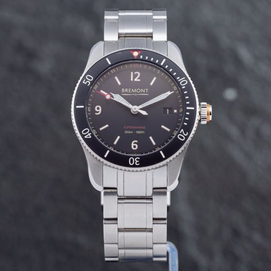 Second Hand Bremont Mens Superocean Black Dial Silver Bracelet Watch S300