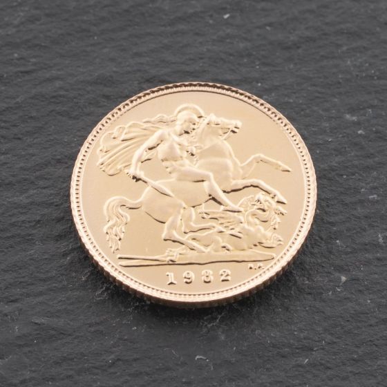 Second Hand 22ct Yellow Gold 1982 Queen Elizabeth Half Sovereign Coin 47011216