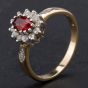 Second Hand 9ct Yellow Gold Oval Garnet Cubic Zirconia Cluster Ring 4109851