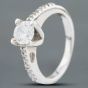 Second Hand 9ct White Gold Cubic Zirconia Shoulder Set Solitaire Ring 41102076